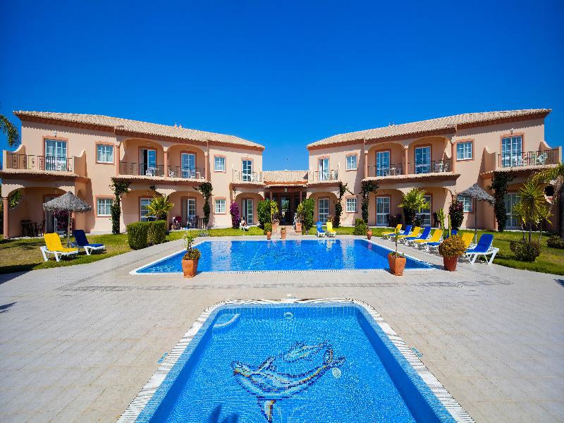 Atalaia Sol Aparthotel - Tennis & Heated Pool In Winter Lagos Kültér fotó
